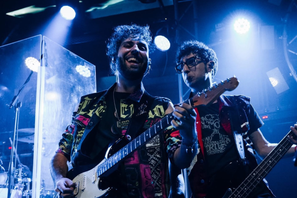 MYLLENYALS – Modern Rock Party Show